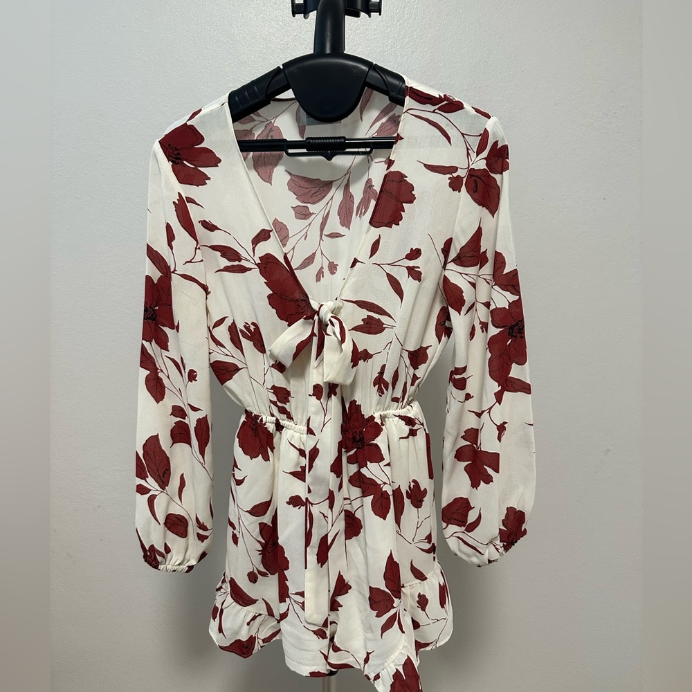 Pretty white with burgundy flowers romper